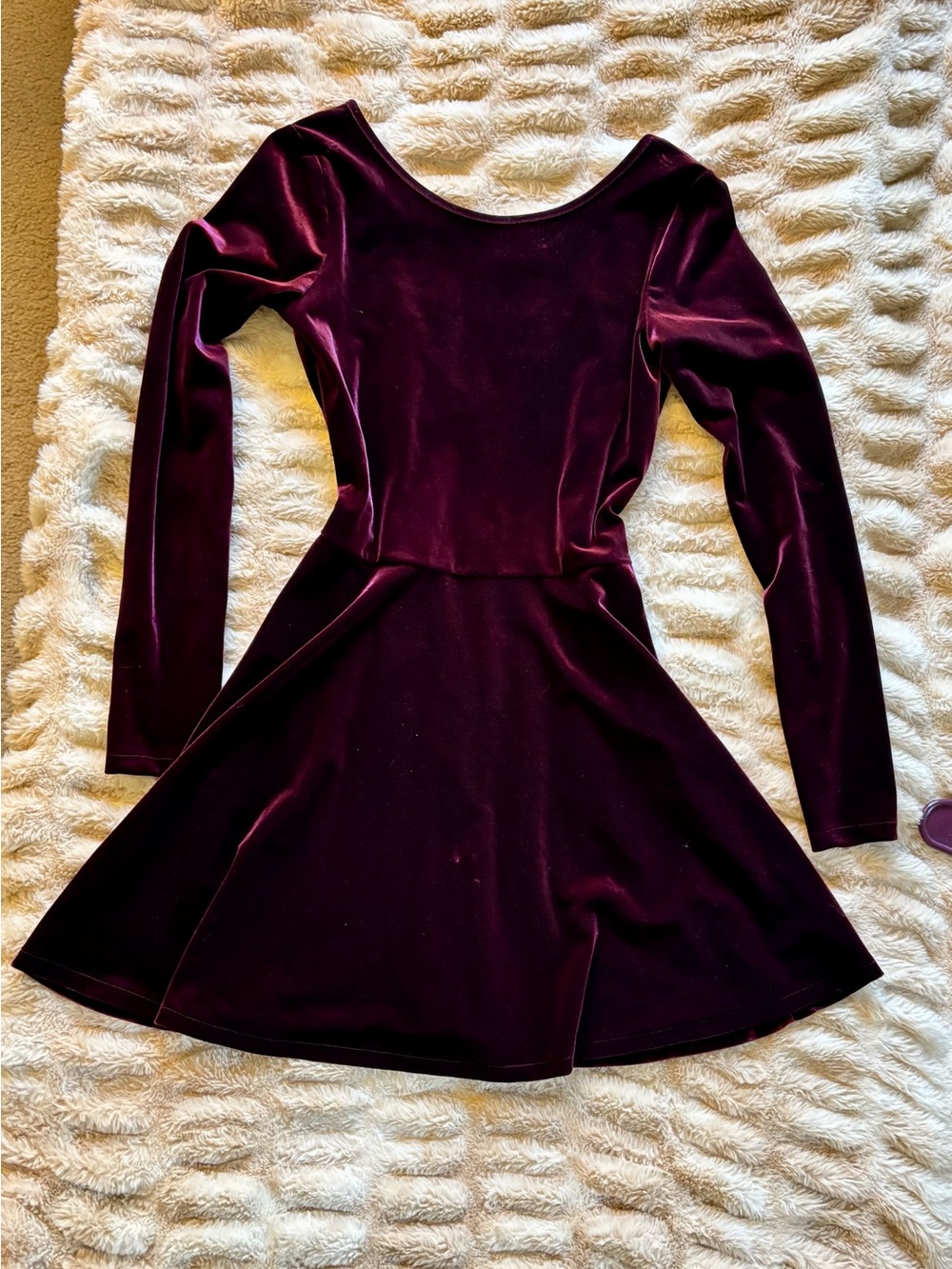 Long-Sleeve Velvet Scoop Back Dress - Deep Burgundy